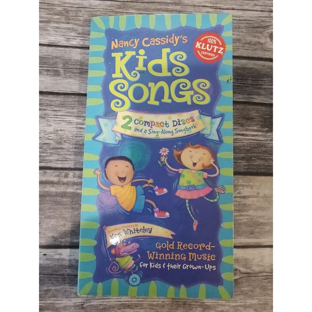 Nancy Cassidy's Kids Songs singalong songbook And CDs P143